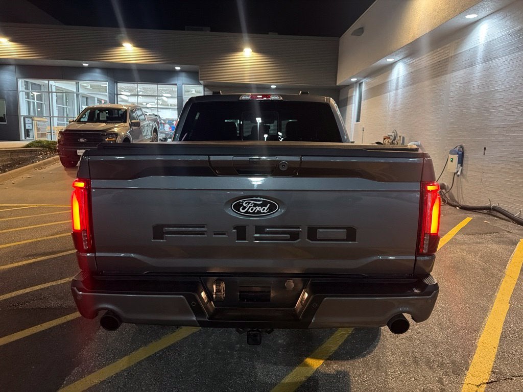 2024 Ford F-150 Lariat w/Twin Panel Roof