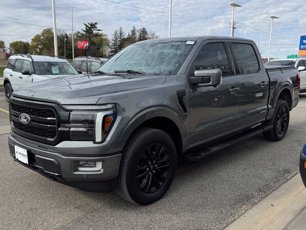 2024 Ford F-150 Lariat w/Twin Panel Roof