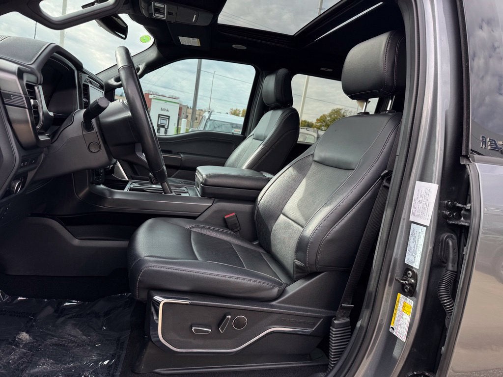 2024 Ford F-150 Lariat w/Twin Panel Roof