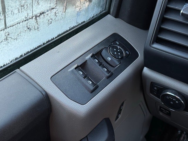 2018 Ford F-150 XL w/ 8" Touchscreen Radio + Trailer Tow Package