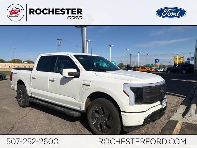 2022 Ford F-150 Lightning Lariat