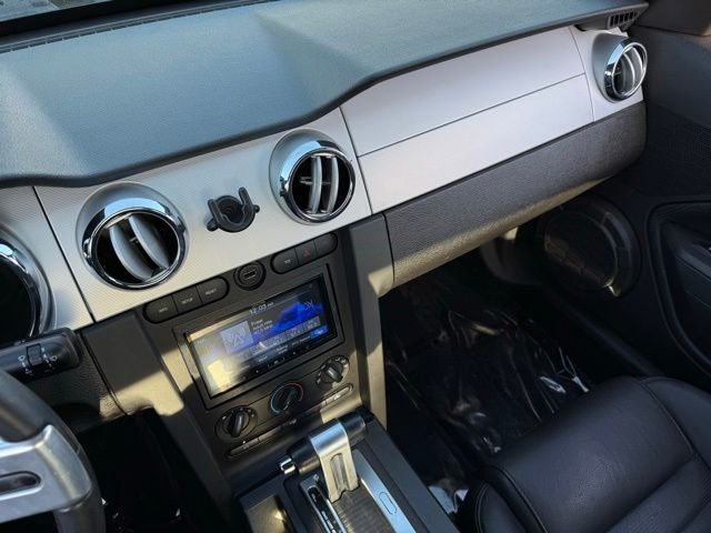 2008 Ford Mustang GT Deluxe