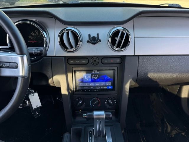 2008 Ford Mustang GT Deluxe
