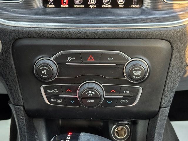 2015 Dodge Charger SXT