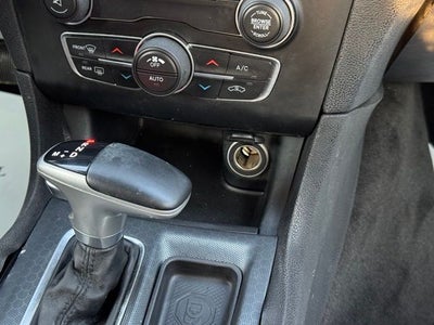 2015 Dodge Charger SXT