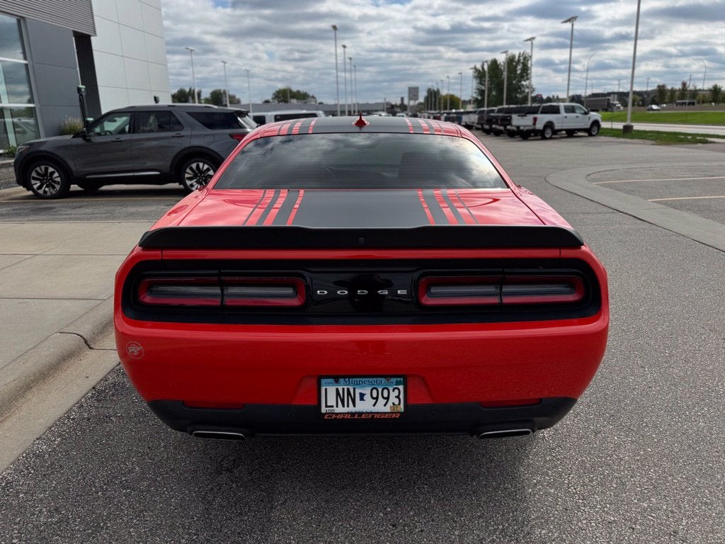 2017 Dodge Challenger SXT