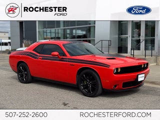 2017 Dodge Challenger SXT