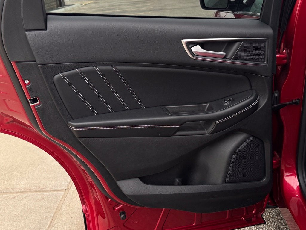 2023 Ford Edge ST