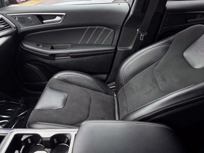 2023 Ford Edge ST
