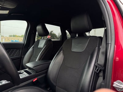 2023 Ford Edge ST