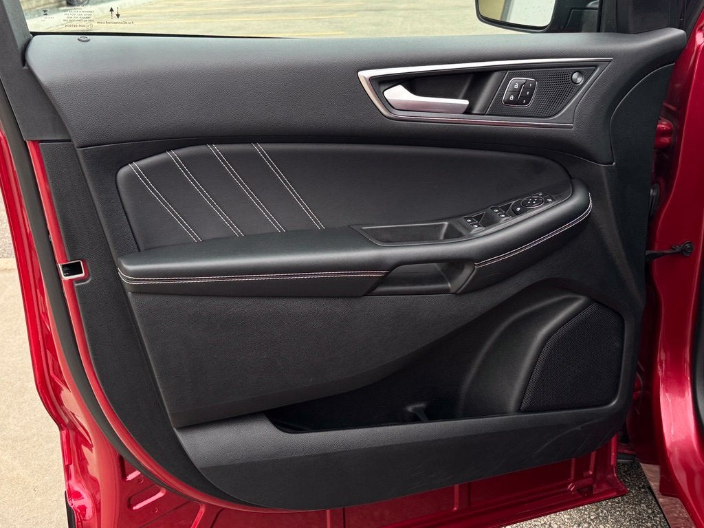 2023 Ford Edge ST