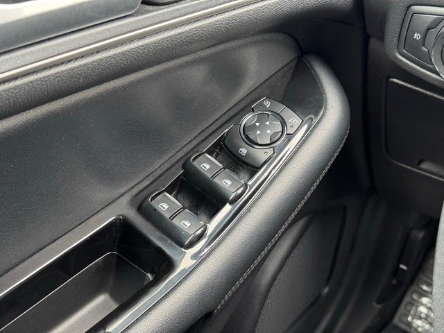 2019 Ford Edge SEL w/ Heated Steering Wheel + Power Liftgate