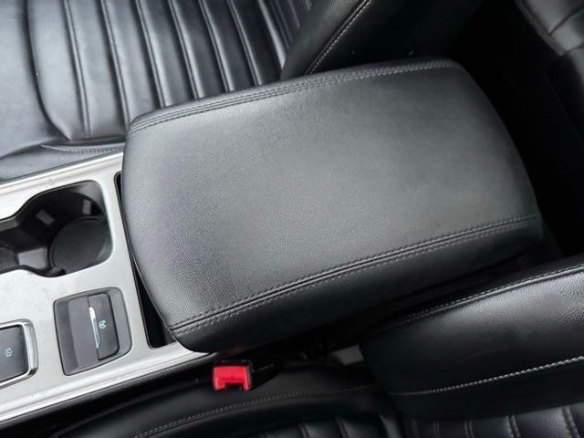 2023 Ford Edge SEL w/Heated Steering Wheel + Panoramic Vista Roof