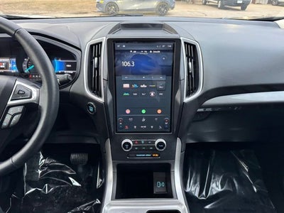 2023 Ford Edge SEL w/Heated Steering Wheel + Panoramic Vista Roof