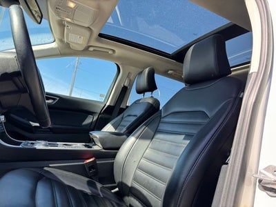 2023 Ford Edge SEL w/ Panoramic Moonroof + Heated Steering Wheel
