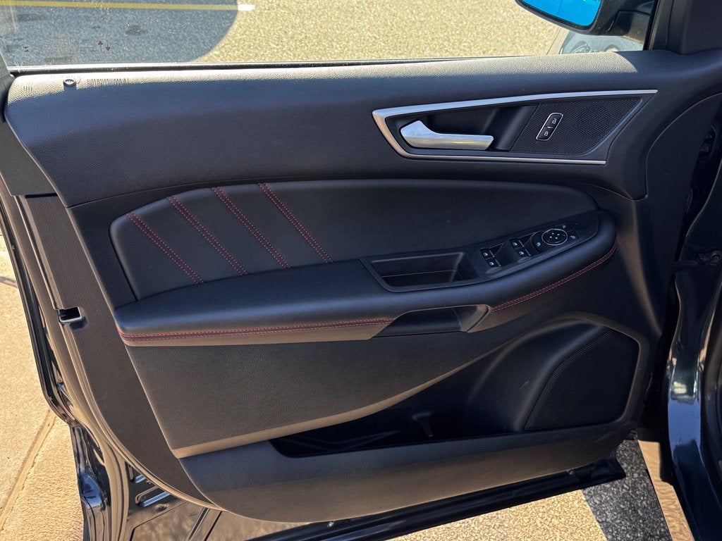 2024 Ford Edge ST Line