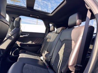 2024 Ford Edge ST Line