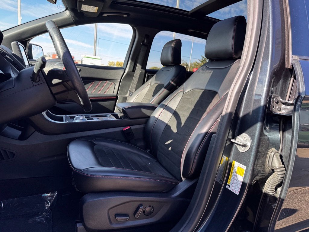 2024 Ford Edge ST Line
