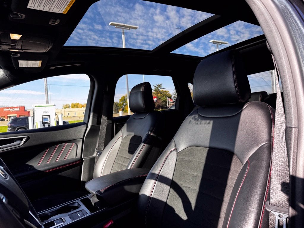 2024 Ford Edge ST Line