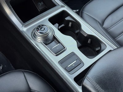 2022 Ford Edge SEL w/ Heated Steering Wheel + Power Liftgate