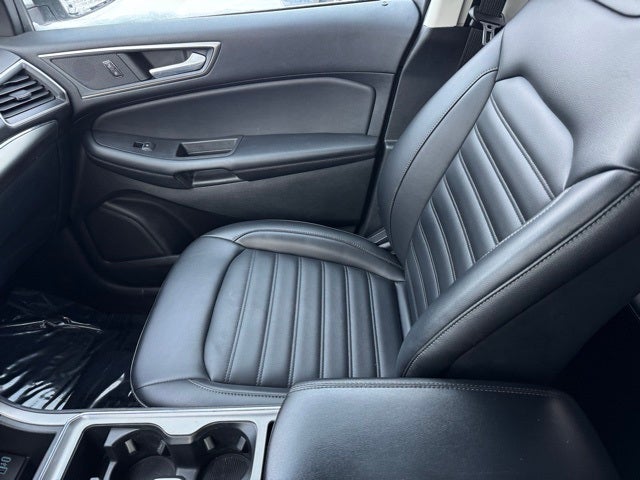 2022 Ford Edge SEL w/ Heated Steering Wheel + Power Liftgate