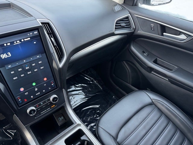 2022 Ford Edge SEL w/ Heated Steering Wheel + Power Liftgate