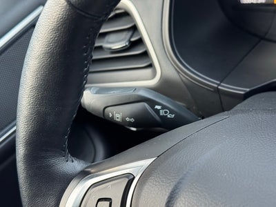 2022 Ford Edge SEL w/ Heated Steering Wheel + Power Liftgate