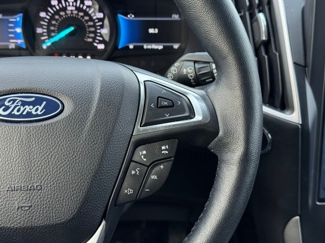 2022 Ford Edge SEL w/ Heated Steering Wheel + Power Liftgate