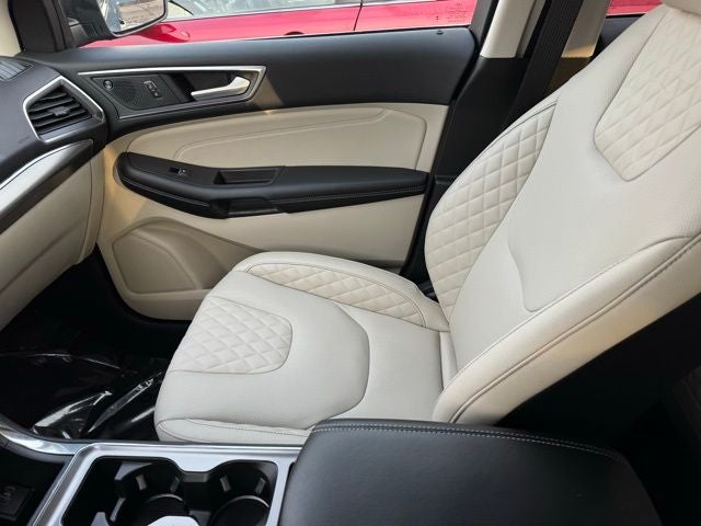 2024 Ford Edge Titanium w/ Adaptive Cruise + Heated Steering Wheel