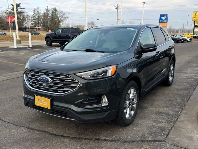 2024 Ford Edge Titanium w/ Adaptive Cruise + Heated Steering Wheel
