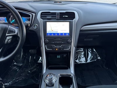 2020 Ford Fusion Hybrid SE w/ Navigation + Remote Start via Ford App