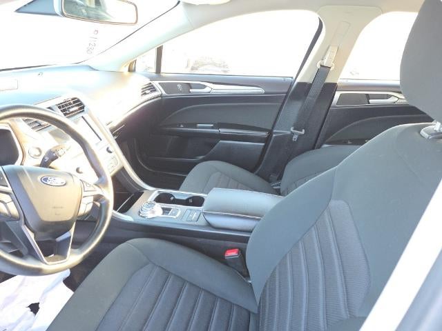 2020 Ford Fusion Hybrid SE w/ Navigation + Remote Start via Ford App