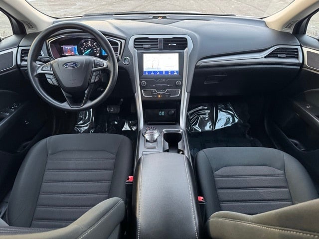 2020 Ford Fusion Hybrid SE w/ Navigation + Remote Start via Ford App