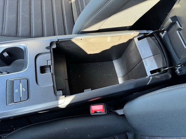 2020 Ford Fusion Hybrid SE w/ Navigation + Remote Start via Ford App