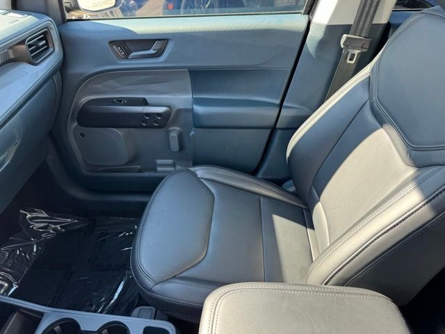 2024 Ford Maverick Lariat w/ Power Moonroof + 4K Tow Package