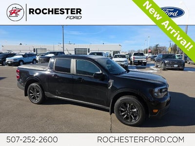 2024 Ford Maverick Lariat w/ Power Moonroof + 4K Tow Package