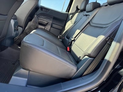 2024 Ford Maverick Lariat w/ Power Moonroof + 4K Tow Package