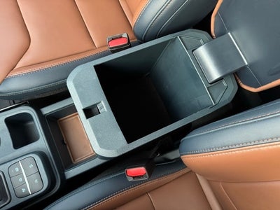 2024 Ford Maverick Lariat w/ Heated Steering Wheel + 4k Tow Package