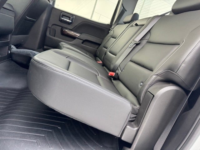 2018 GMC Sierra 1500 SLT w/ Heated Seats + Bose Sound System