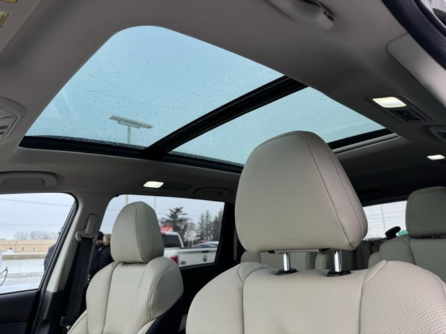 2024 Subaru Ascent Limited w/ Panoramic Moonroof + Surround View Monitor