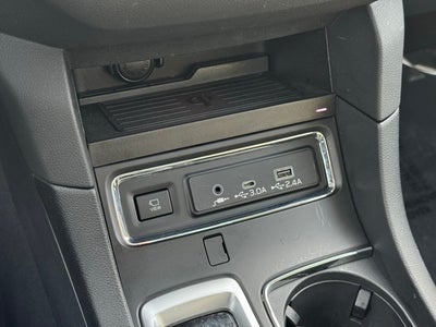 2024 Subaru Ascent Limited w/ Panoramic Moonroof + Surround View Monitor