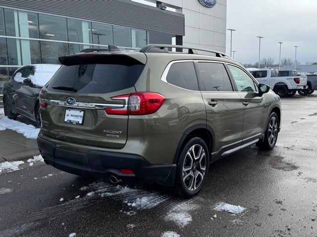 2024 Subaru Ascent Limited w/ Panoramic Moonroof + Surround View Monitor