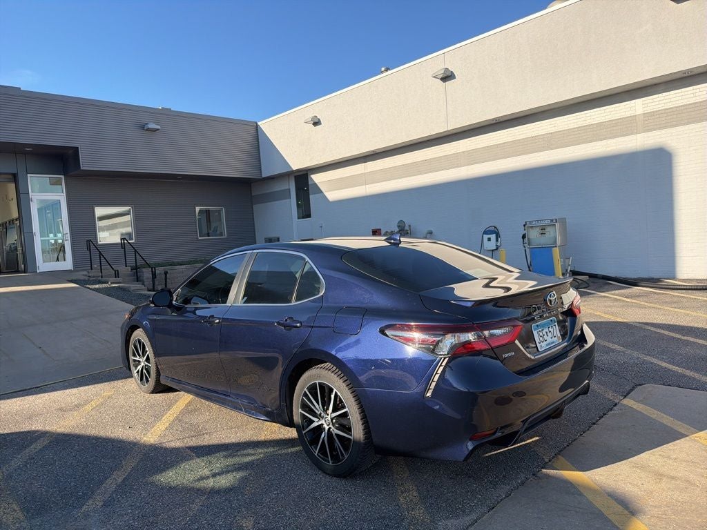 2021 Toyota Camry SE