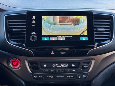 2022 Honda Pilot Sport w/ Adaptive Cruise + Heated Steering Wheel