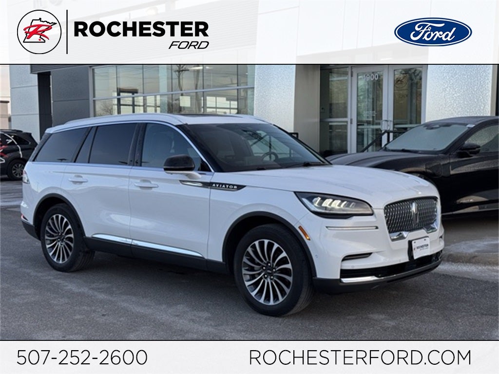 2022 Lincoln Aviator Reserve w/ Heated Steering Wheel + Trailer Tow Package