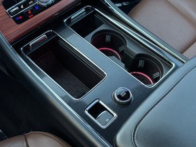 2022 Lincoln Aviator Reserve w/ Heated Steering Wheel + Trailer Tow Package