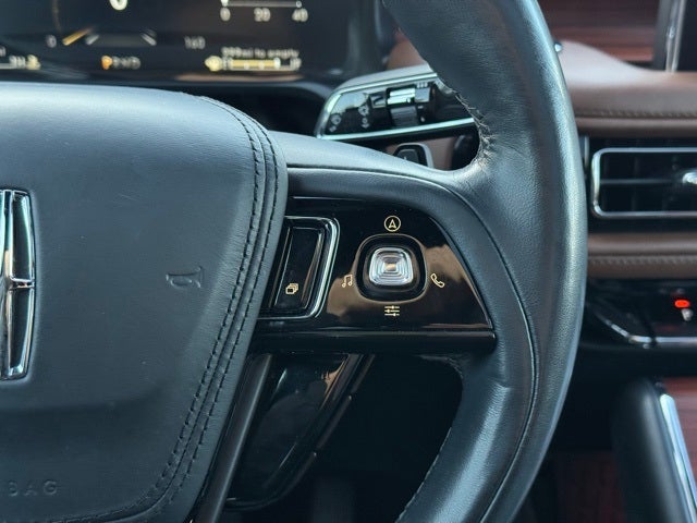 2022 Lincoln Aviator Reserve w/ Heated Steering Wheel + Trailer Tow Package