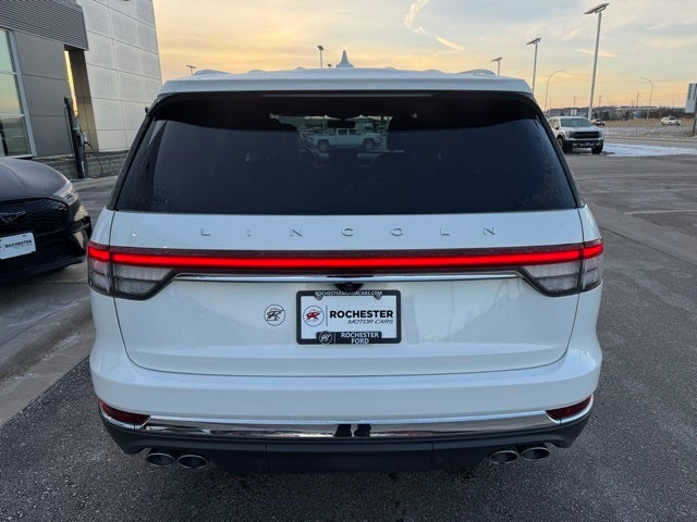 2022 Lincoln Aviator Reserve w/ Heated Steering Wheel + Trailer Tow Package