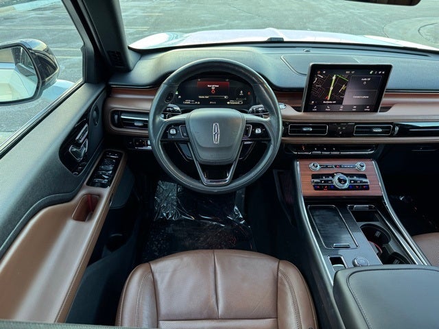 2022 Lincoln Aviator Reserve w/ Heated Steering Wheel + Trailer Tow Package