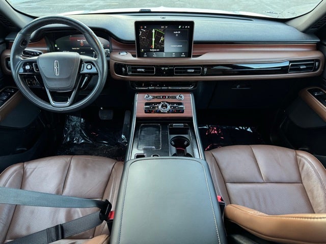 2022 Lincoln Aviator Reserve w/ Heated Steering Wheel + Trailer Tow Package